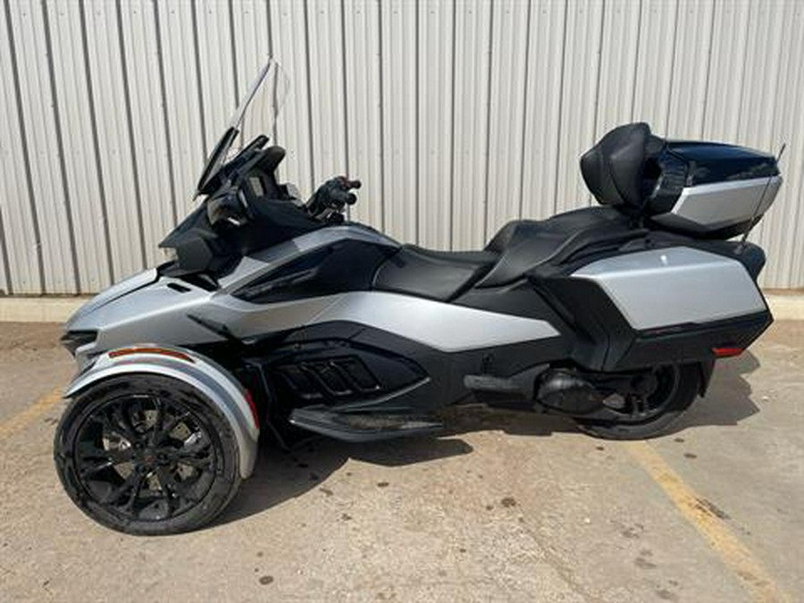 2022 Can-Am Spyder RT Limited