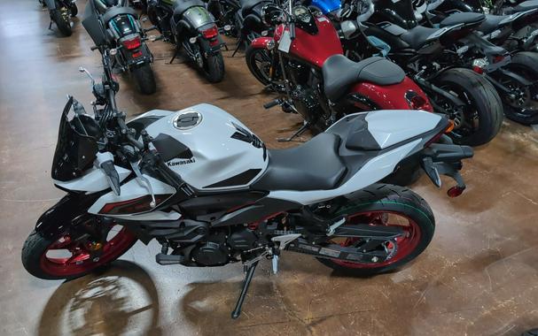 2026 Kawasaki Z500 SE ABS