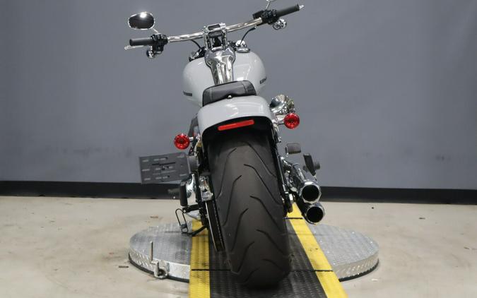 2024 Harley-Davidson Breakout 117