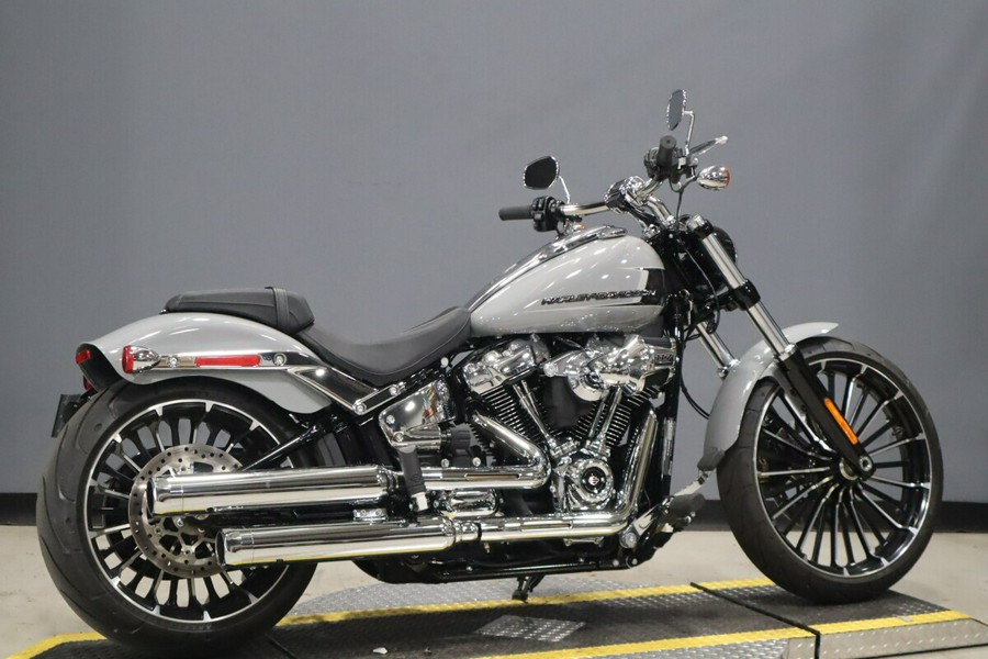 2024 Harley-Davidson Breakout 117