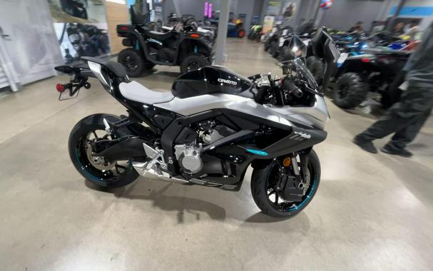 2026 CFMOTO 675SS