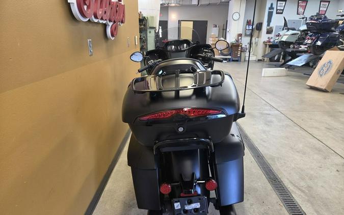 2025 Indian Pursuit Dark Horse W/Powerband Audio Black Smoke