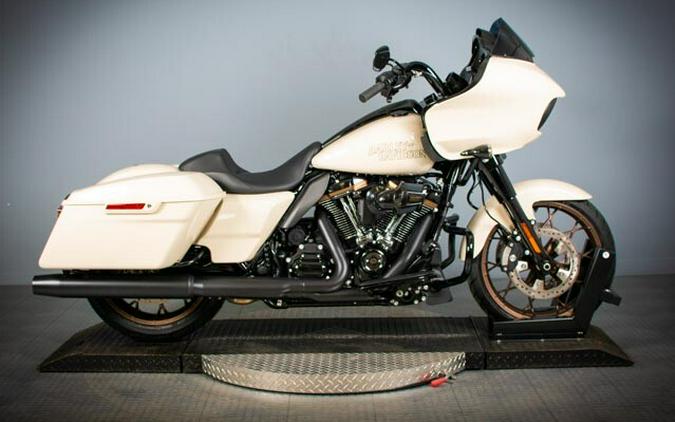 2023 Harley-Davidson Road Glide ST