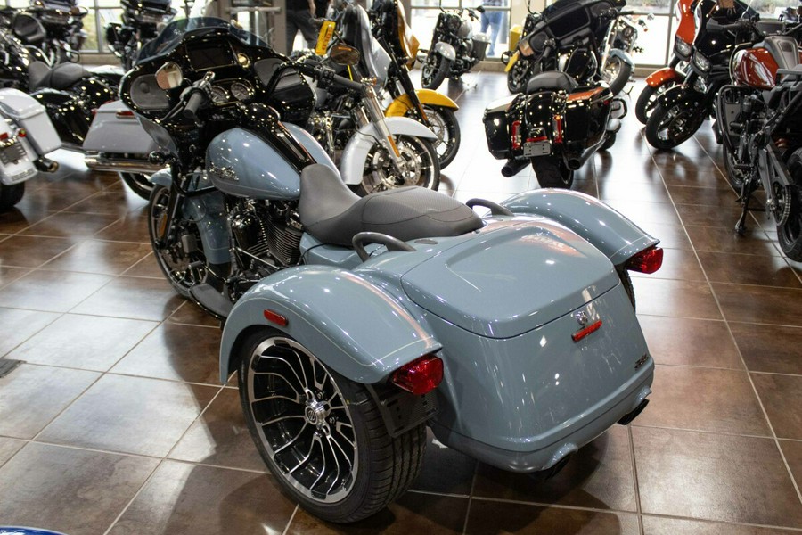 2024 Harley-Davidson Road Glide 3 Trike FLTRT