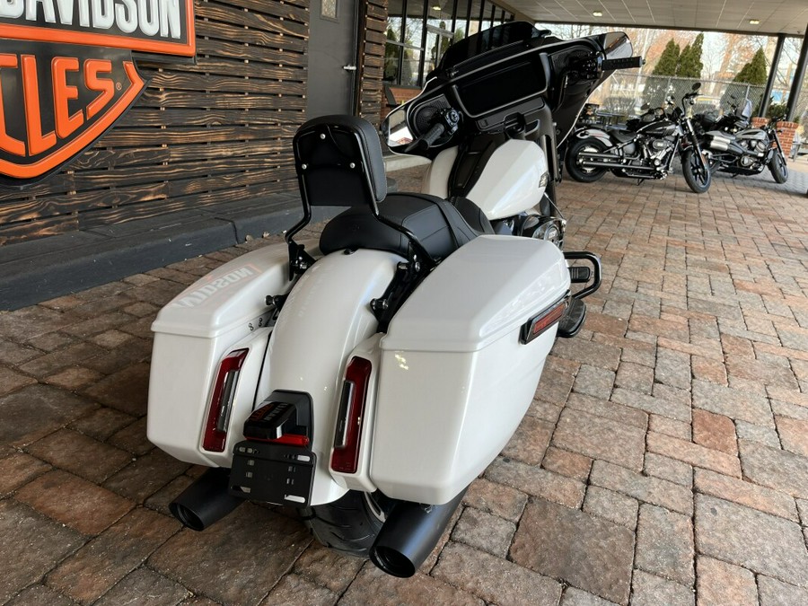 FLHX 2024 Street Glide®