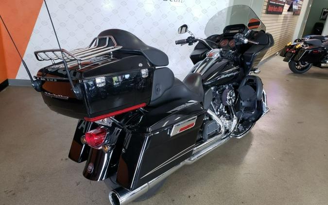 2011 Harley-Davidson® FLTRU - Road Glide® Ultra