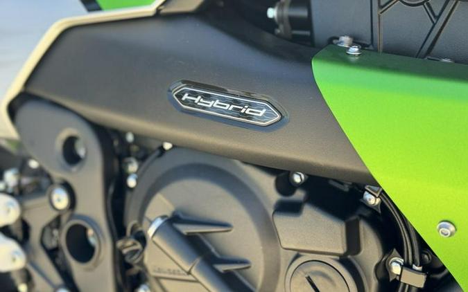 2024 Kawasaki Z7 Hybrid ABS