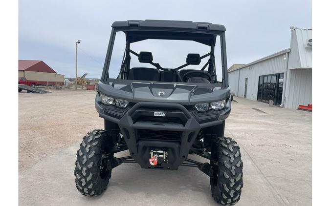 2024 Can-Am Defender XT HD10