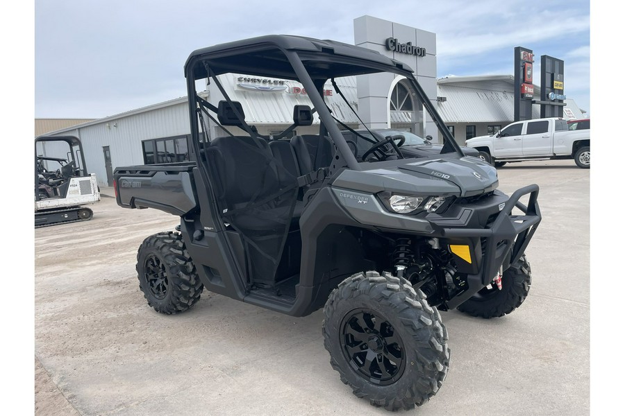 2024 Can-Am Defender XT HD10