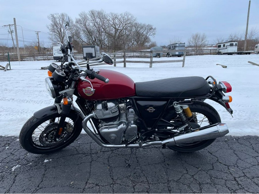 2026 Royal Enfield INT 650 - CANYON RED
