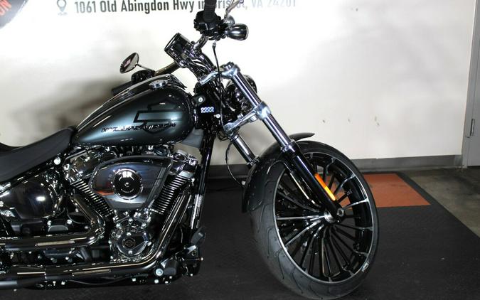 2026 Harley-Davidson® FXBR Breakout®