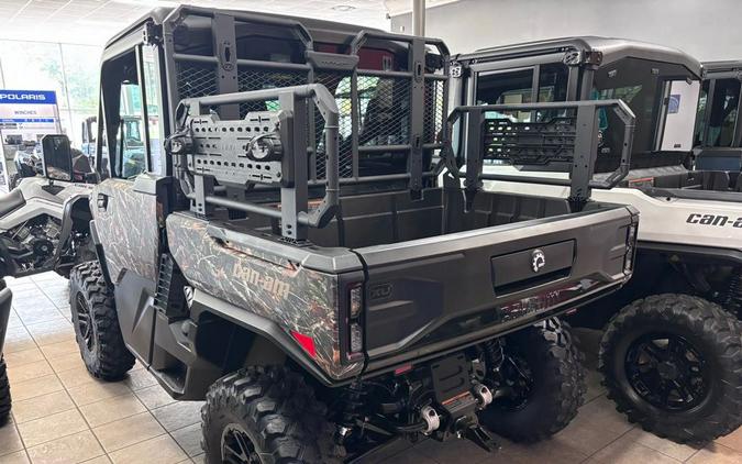 2027 SSV DEFXU LTD 65 HD11 CA HB 27 - Can-Am