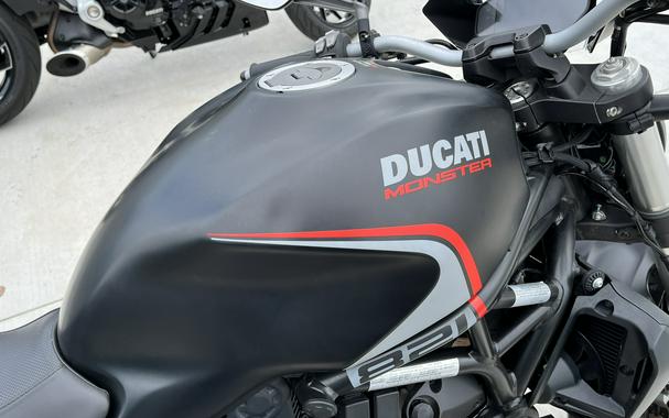2019 Ducati Monster