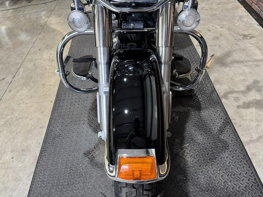 2017 Harley-Davidson® FLSTC - Heritage Softail® Classic