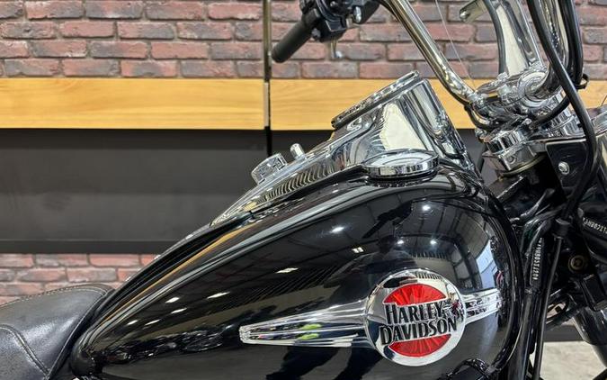 2017 Harley-Davidson® FLSTC - Heritage Softail® Classic