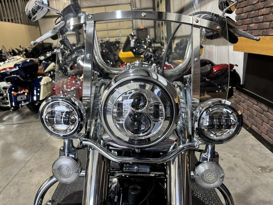 2017 Harley-Davidson® FLSTC - Heritage Softail® Classic