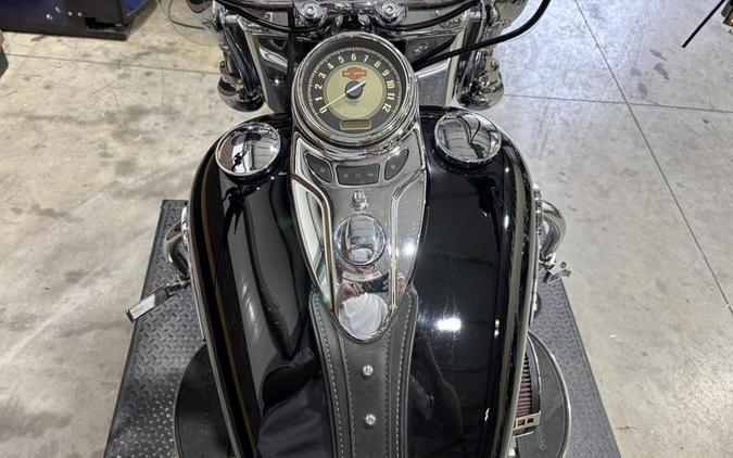 2017 Harley-Davidson® FLSTC - Heritage Softail® Classic