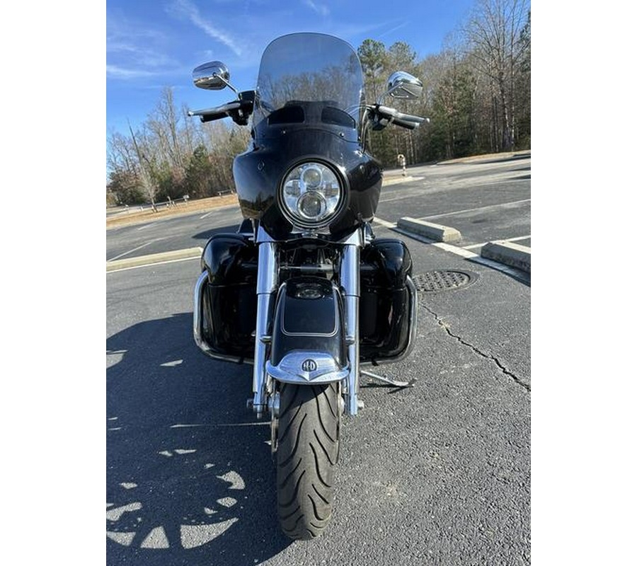 2012 Harley-Davidson® FLHRC - Road King® Classic