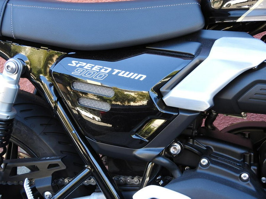 2025 Triumph Speed Twin 900 Phantom Black/Aurum Gold