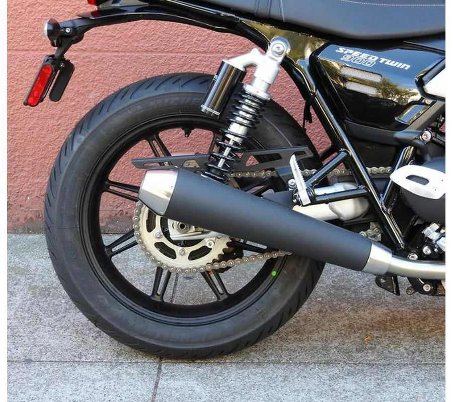 2025 Triumph Speed Twin 900 Phantom Black/Aurum Gold