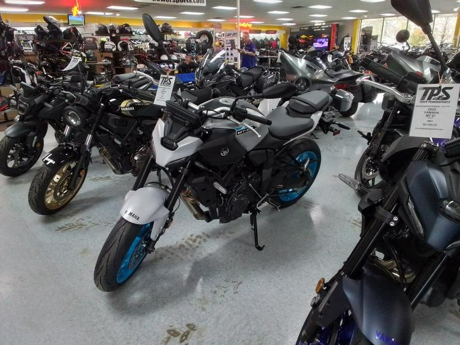 2025 Yamaha MT-07