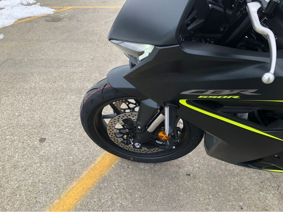 2026 CBR650R E-Clutch - Honda