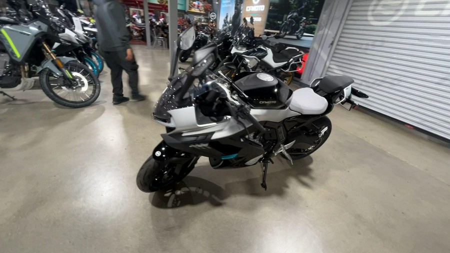 2026 CFMOTO 675SS