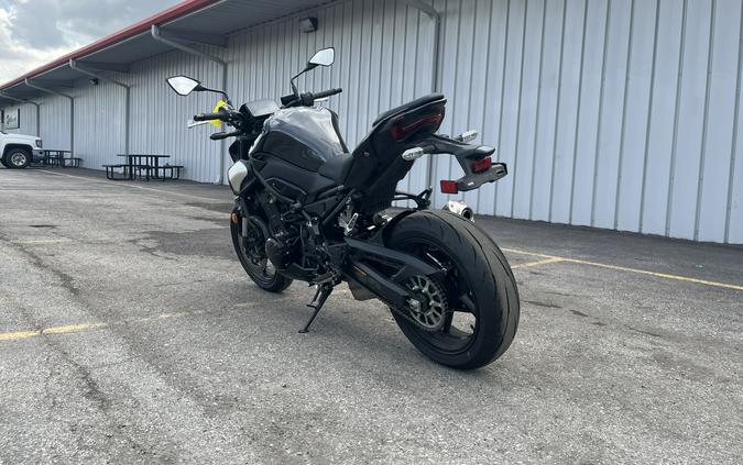 2025 Kawasaki Z900 ABS