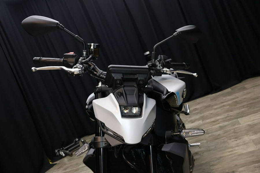 2025 Yamaha MT 09