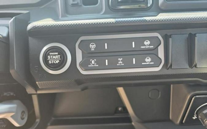 2026 Can-Am® Defender MAX LONE STAR CAB HD11