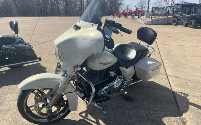 2014 Harley-Davidson FLHXS - Street Glide Special