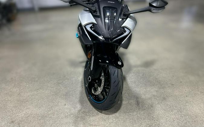 2026 CFMOTO 675SS