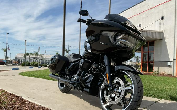 FLTRX 2026 Road Glide®