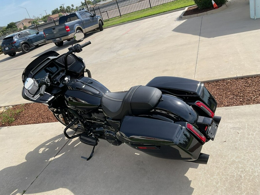 FLTRX 2026 Road Glide®