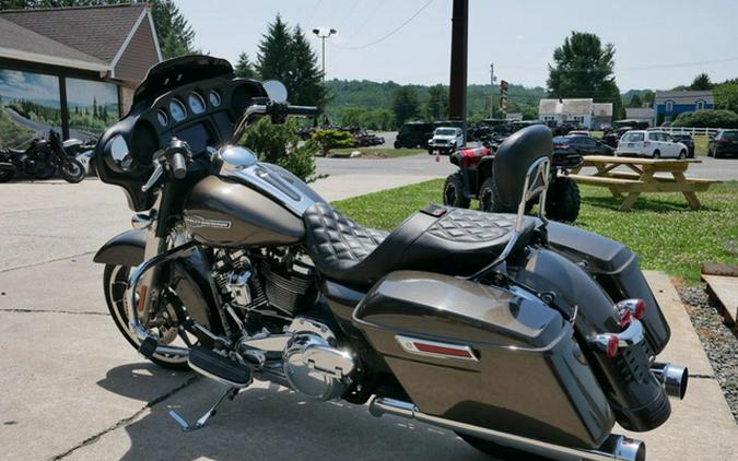 2021 Harley-Davidson Street Glide FLHX