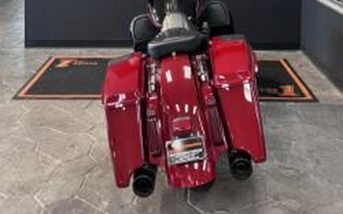 2017 Harley-Davidson CVO Street Glide Starfire Black/Atomic Red with Contrast Chrome Aggressor Wh