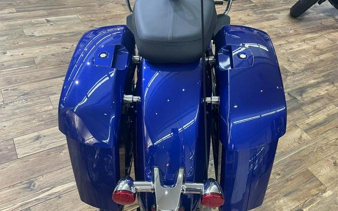 2022 Indian Motorcycle® Challenger® Limited Spirit Blue Metallic/Black Metallic