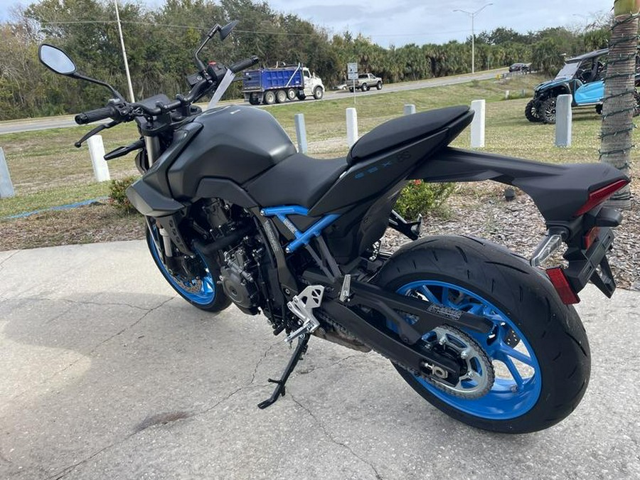 2024 Suzuki GSX-8S