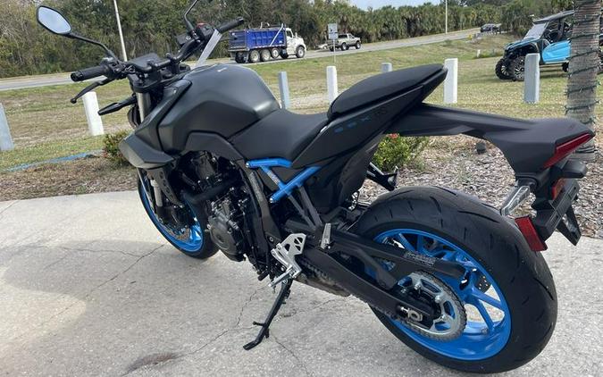 2024 Suzuki GSX-8S