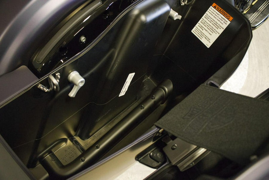 2025 Harley-Davidson® FLTRX - Road Glide®