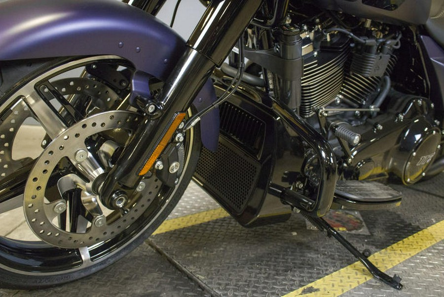 2025 Harley-Davidson® FLTRX - Road Glide®