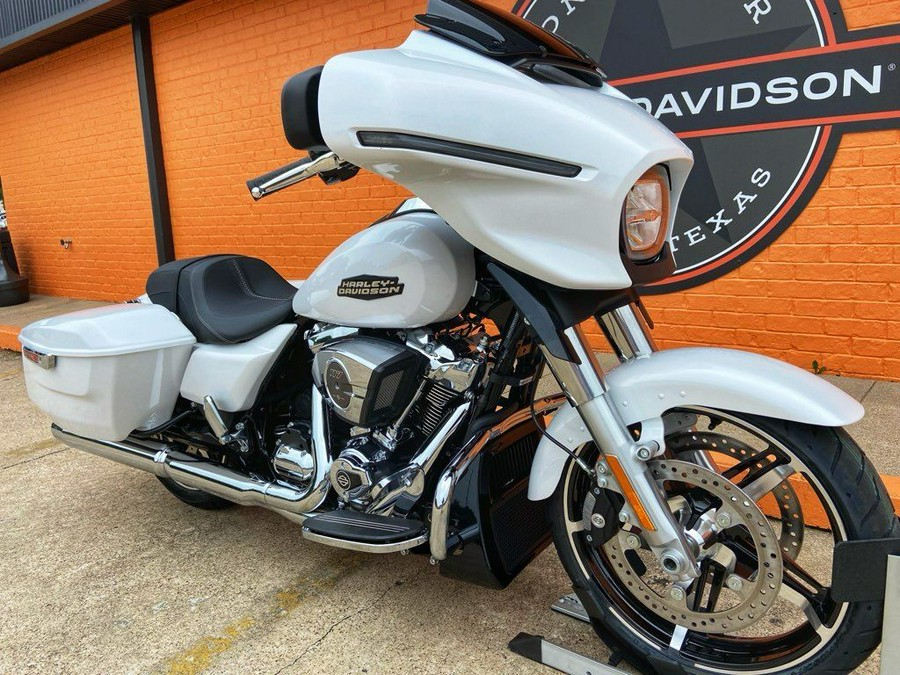 2024 Harley-Davidson® FLHX - Street Glide®