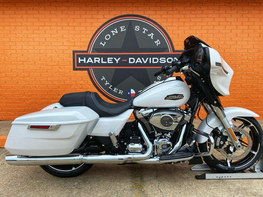 2024 Harley-Davidson® FLHX - Street Glide®