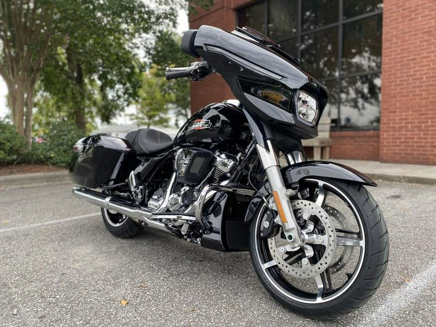 2024 Harley-Davidson® FLHX - Street Glide®