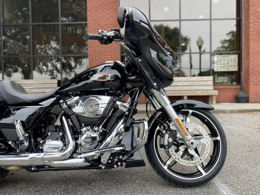 2024 Harley-Davidson® FLHX - Street Glide®