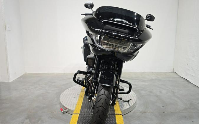 FLTRX 2025 Road Glide™