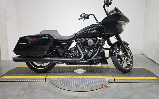 FLTRX 2025 Road Glide™