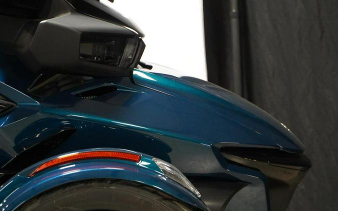 2022 Can-Am® Spyder RT Rotax 1330 ACE