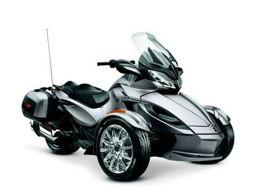 2014 Can-Am Spyder® ST Limited