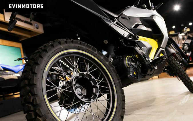 2025 Can-Am Origin 2 W EV46-27 WH 25